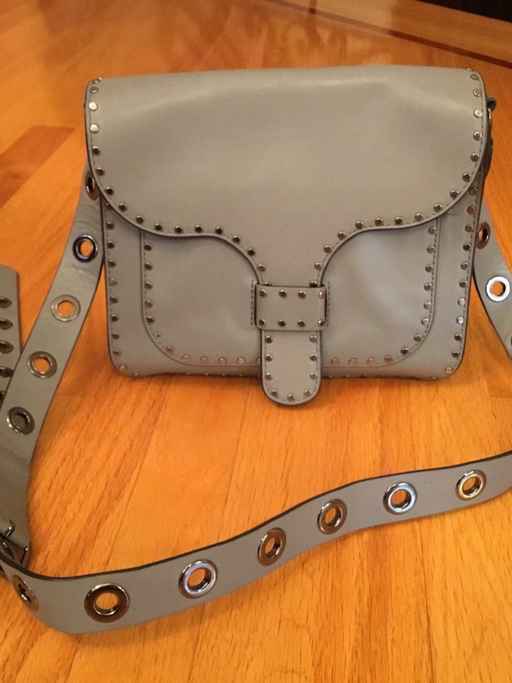 REBECCA MINKOFF BEAUTIFUL DESIGNER HANDBAG